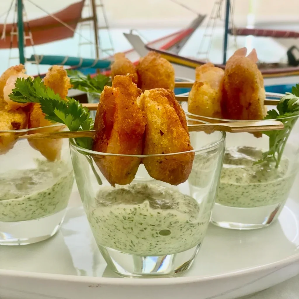 Camarones rebosados con harina de maiz blanca DONA EMILIA